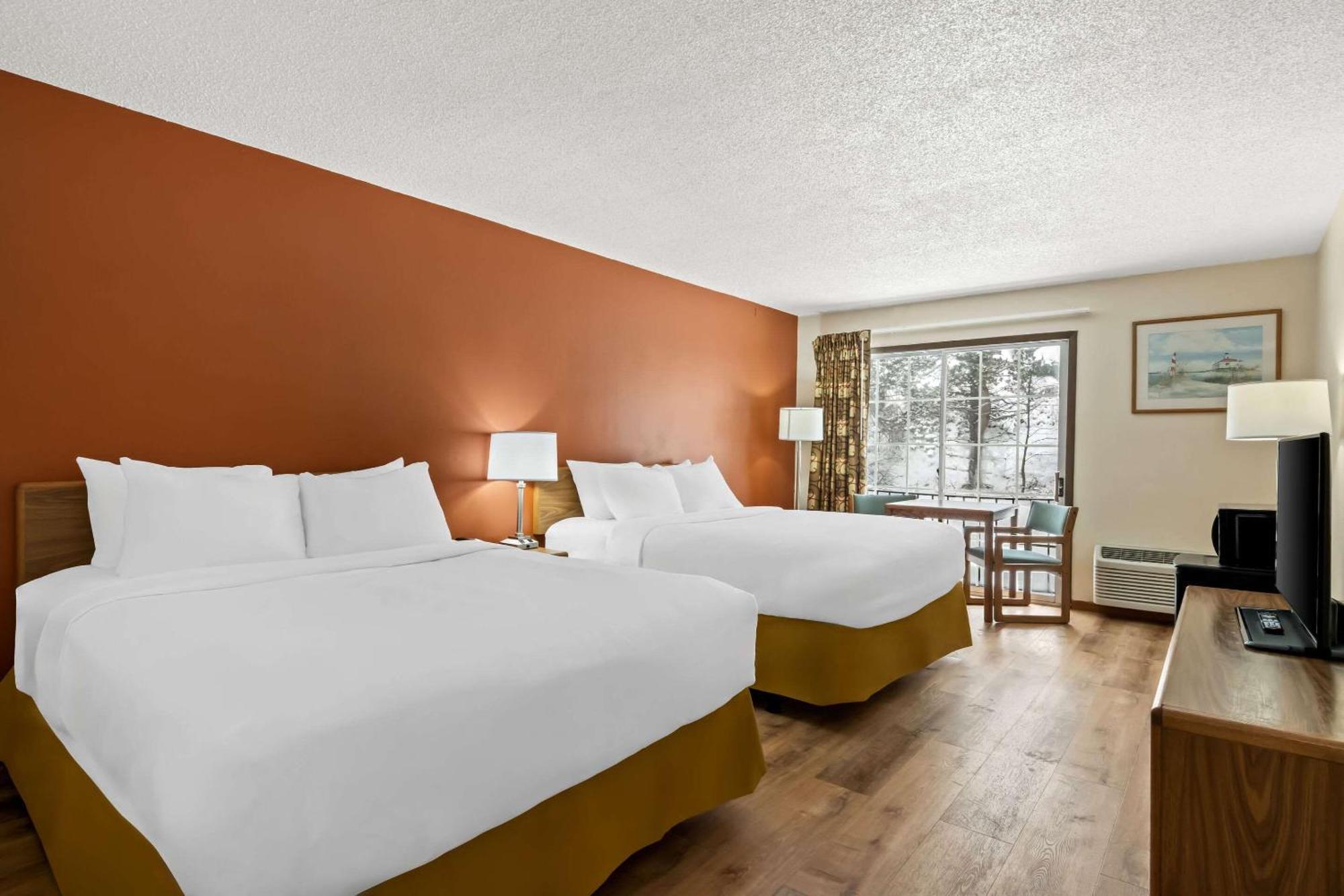 Econo Lodge Manistee Exteriér fotografie